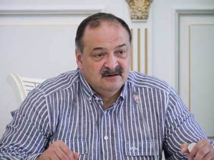 Меликов призвал переименовать стадион имени Исинбаевой