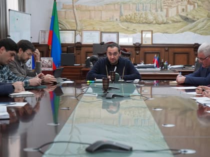 В администрации Дербента обсудили подготовку к туристическому сезону