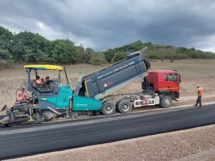 В Казбековском районе капитально ремонтируют 7 км дороги