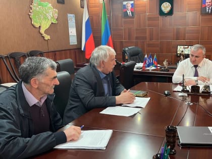 Готовность сельскохозяйственных предприятий и КФХ к посадке картофеля в 2023 году обсудили в Казбековском районе