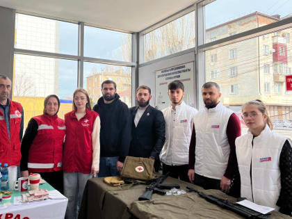 В Махачкале молодогвардейцы приняли участие в донорской акции