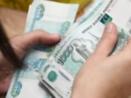 Путин поручил до июля повысить МРОТ с опережением уровня инфляции