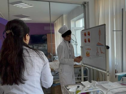 Открытое практическое занятие по уходу за пациентами в Дербенте