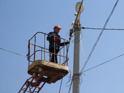 Дагестанские энергетики за долги отключают ряд коммерческих объектов Махачкалы