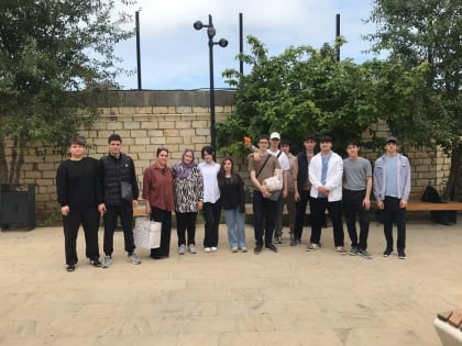 Экскурсия студентов в город Дербент