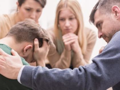 СОВЕТЫ РОДИТЕЛЯМ: Как распознать наркомана