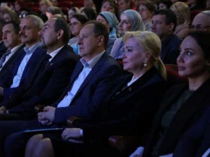 В Дагестане учителем года стал филолог из династии педагогов