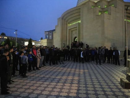 При Джума-мечети имени шейха Мухаммада Ярагского в городе Дербент состоялось открытие «Шатра Рамадана»