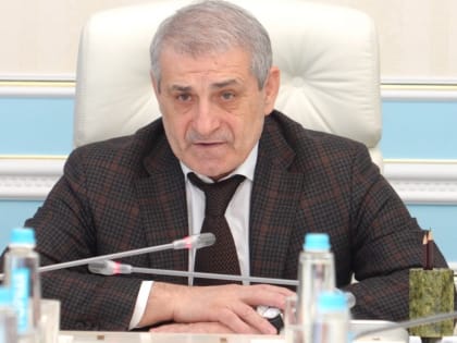 Ризван Газимагомедов провел совещание с представителями обувных предприятий Махачкалы