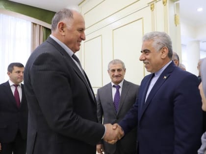 Премьер Дагестана отметил перспективу организации паромных перевозок между Махачкалинским портом и портами Ирана