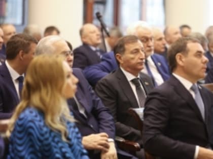 Заур Аскендеров принял участие в заседании Совета законодателей Российской Федерации