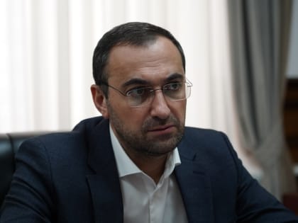 Председатель Счетной палаты города рассказал главе Дербента об итогах работы за 2023 год