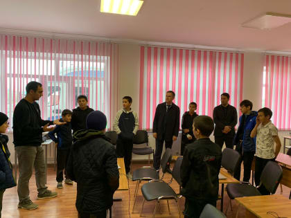 В Сулейман-Стальском районе состоялась защита проектов учеников мобильного технопарка «Кванториум»