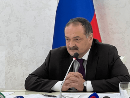 Сергей Меликов рассказал Владимиру Путину об эпидемиологической обстановке в Дагестане