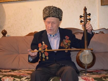 Росгвардейцы навестили ветерана Великой Отечественной войны Саида Гусейнаева