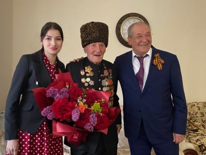 Единороссы Дагестана поздравили ветеранов в рамках акции «Подарок ветерану»