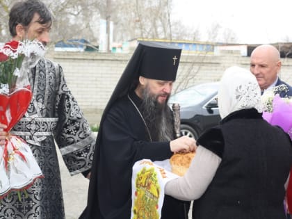 Архиепископ Махачкалинский и Грозненский Варлаам посетил Тарумовский район