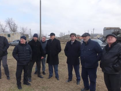 Багавдин Алиев проинспектировал ход строительных работ школы в селе Львовский №1