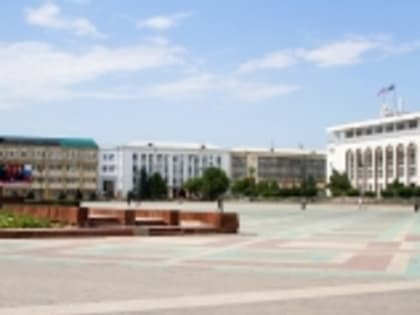 Продолжается реконструкция главной площади Махачкалы