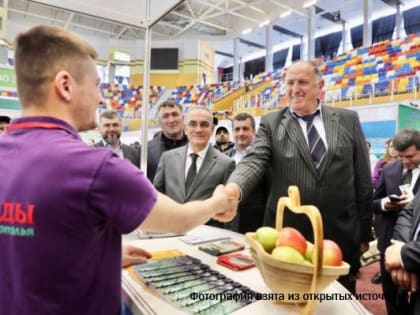 Порядка 100 компаний России представили свою продукцию на агропромышленном форуме «ДагАгроКаспий»