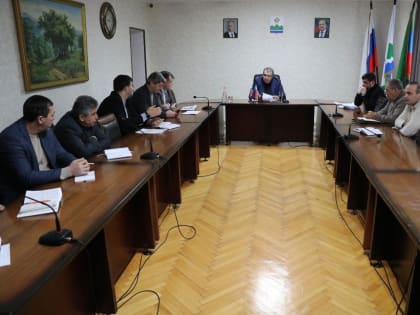 Глава Дербентского района Мавсум Рагимов провел совещание в режиме ВКС