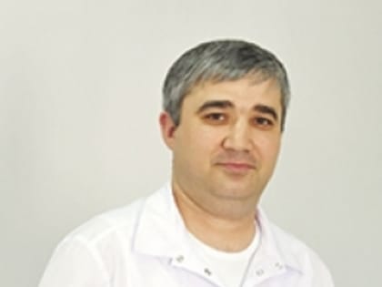 Боль внизу спины у женщин: причины и способы лечения