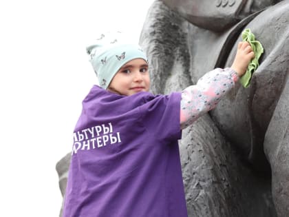 Волонтеры культуры Дагестана провели субботник в рамках Всероссийского дня заботы о памятниках истории и культуры⠀
