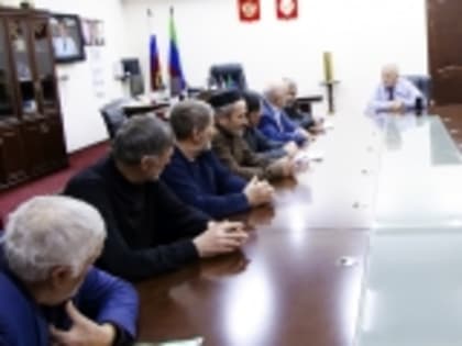 Галип Галипов встретился с читлинцами