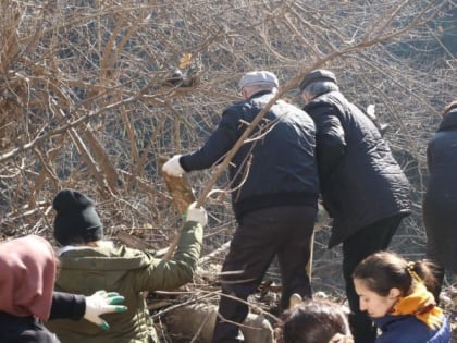 В райцентре Кайтагского района ликвидировали несанкционированную мусоросвалку