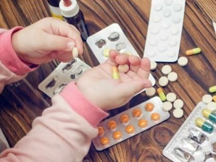 2-летняя девочка из Бабаюртовского района отравилась лекарствами