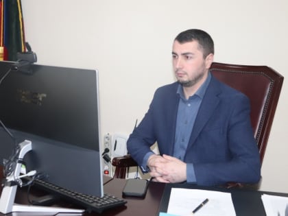 Глава Докузпаринского района принял участие в заседании Правительства РД