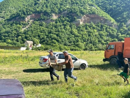 В Табасаранском районе поздравили семьи погибших бойцов СВО с праздником Курбан-байрам