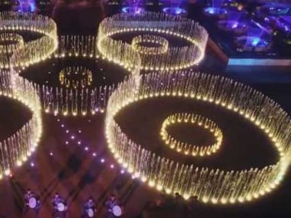 Крупнейший мультимедийный фонтан страны открыли в Дербенте