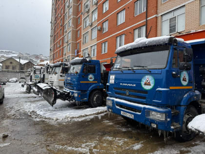 Глава Махачкалы Юсуп Умавов посетил МБУ «Благоустройство г. Махачкалы»
