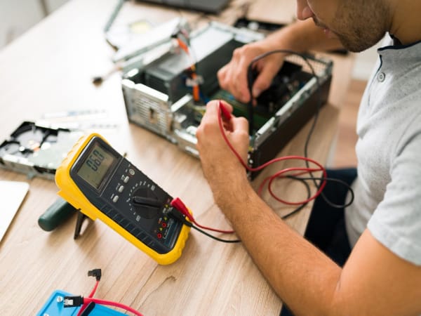 Ремонт контроллеров и PLC: типичные проблемы и их решения