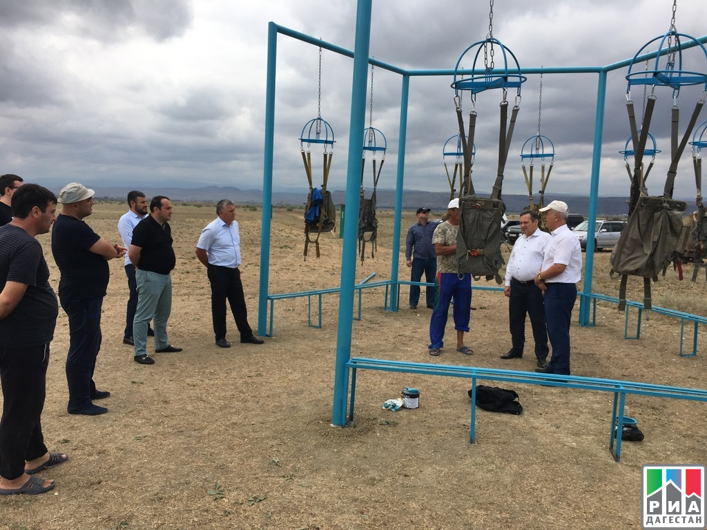 Село каякент дагестан. Аэродрома «Новокаякент» Каякентского района,. Каякентский район Дагестан санаторий. Пляж Каякент Дагестан. Новокаякент Дагестан море.