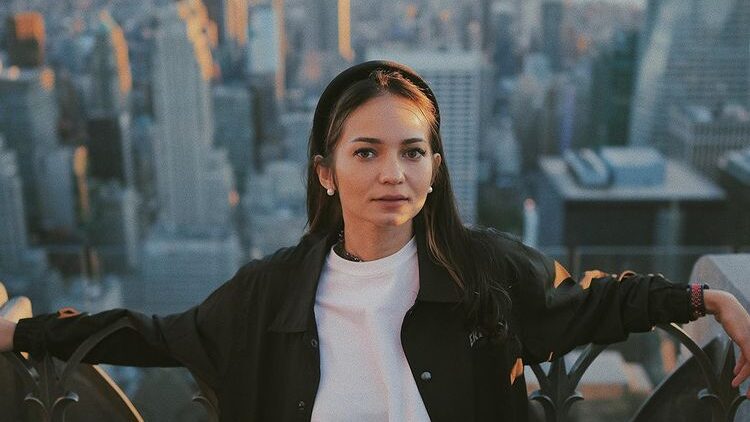 Instagram/enzystoria