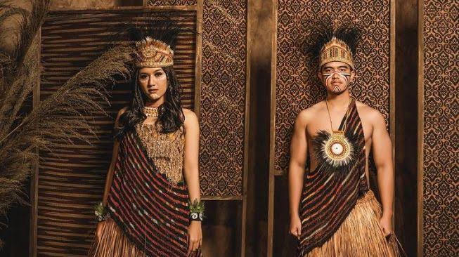 Filosofi di Balik Baju Adat Merauke/Foto: Suara.com