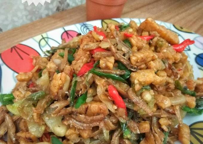 Ilustrasi Ide Olahan Sambal Teri Tempe/Foto:Freepik