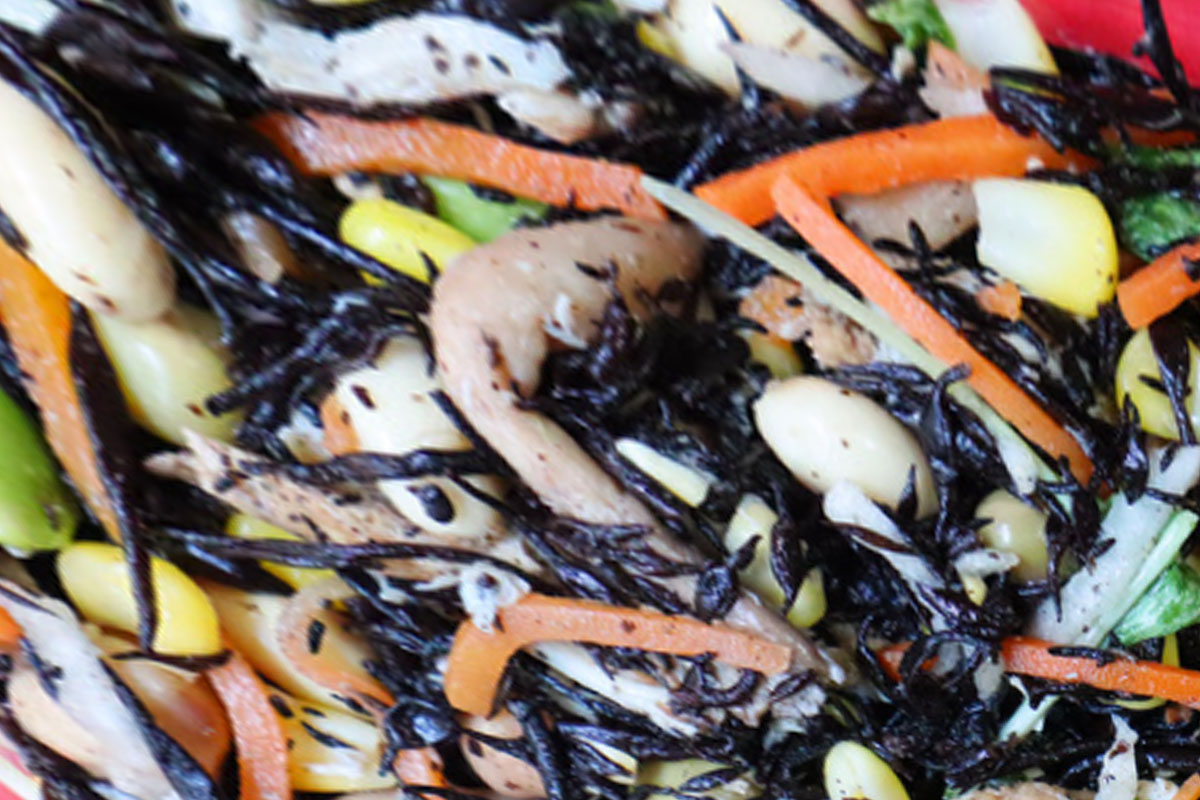Salad rumput laut hijiki. (Canva)