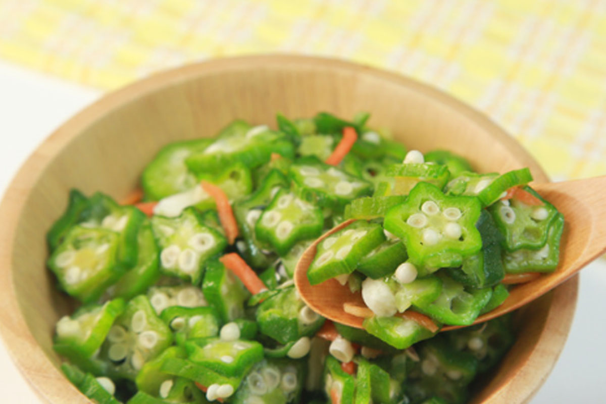 Makanan khas negera Jepang Okra Ohitashi. (canva)