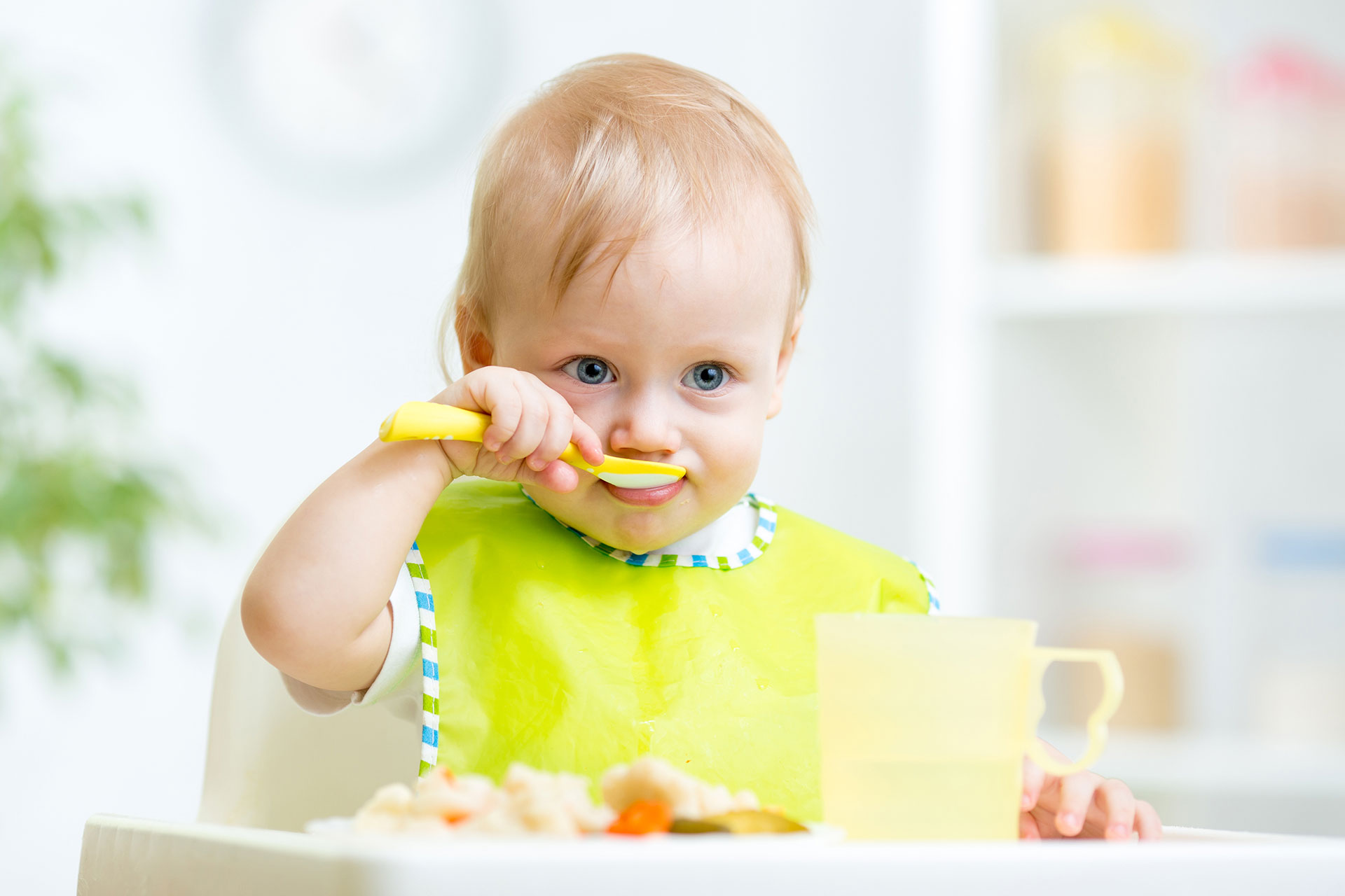 Mau Anak Bisa Makan Sendiri Sejak Dini? Ini Tips dan Cara Melatihnya/Foto: Freepik