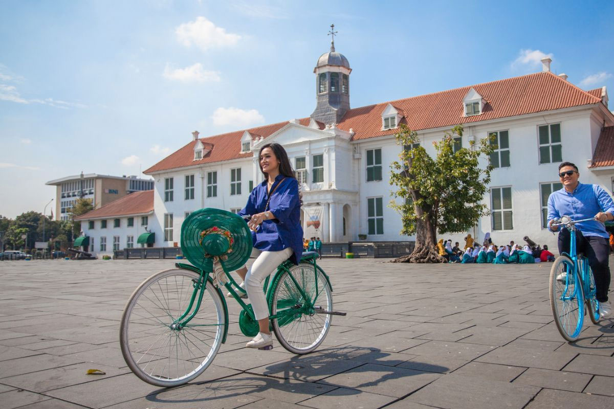 Kawasan Kota Tua di Jakarta Pusat biasa dipakai prewedding. (Jakarta Tourism)