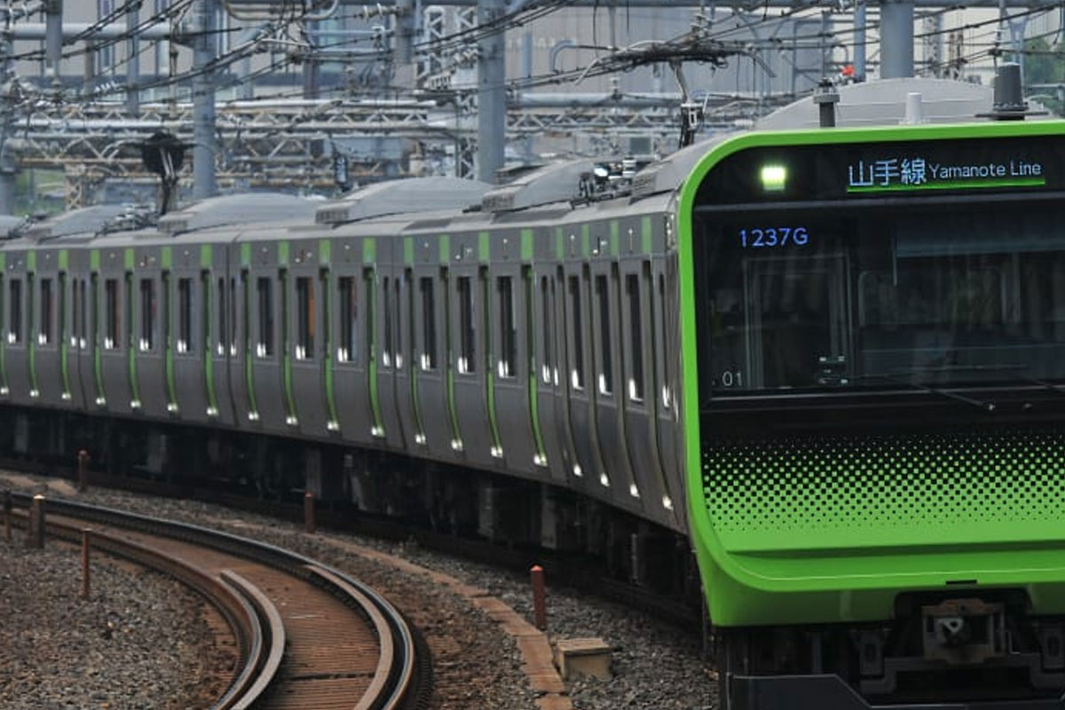 Cara naik transportasi umum di Jepang. Salah satunya ada JR Eeast