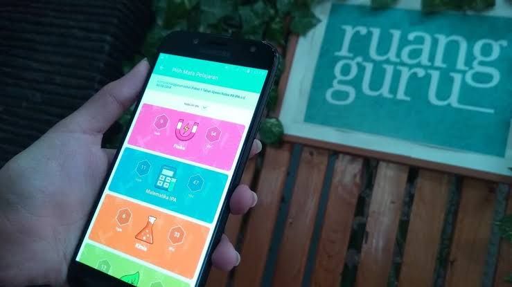 Tampilan Aplikasi Ruang Guru/Foto: Freepik