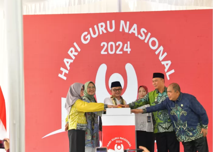 Kegiatan Hari Guru Nasional, Mendikdasmen Beri Kado Ini Untuk Guru