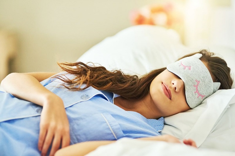  Istirahat dan Tidur yang Cukup/Foto: Freepik