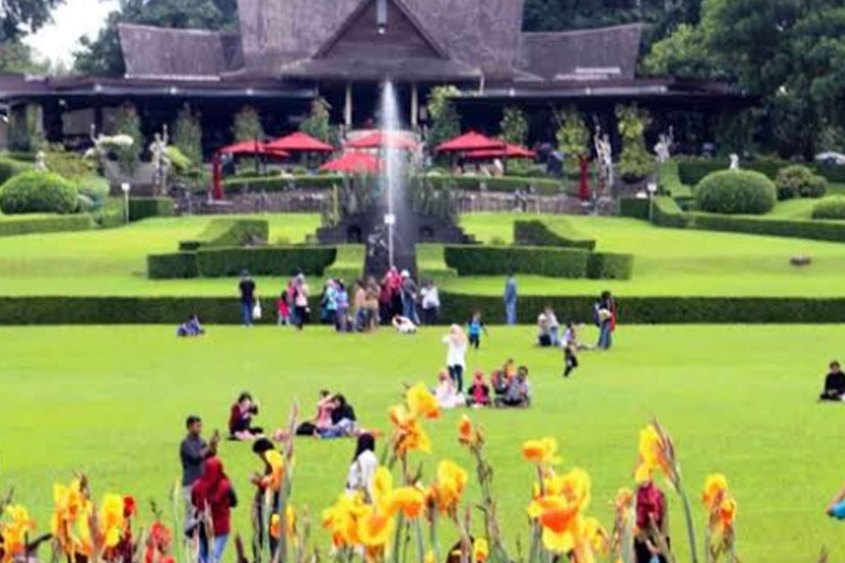 Tempat lari pagi di bogor kebun raya Bogor. (Dinas Pariwisata kota Bogor)