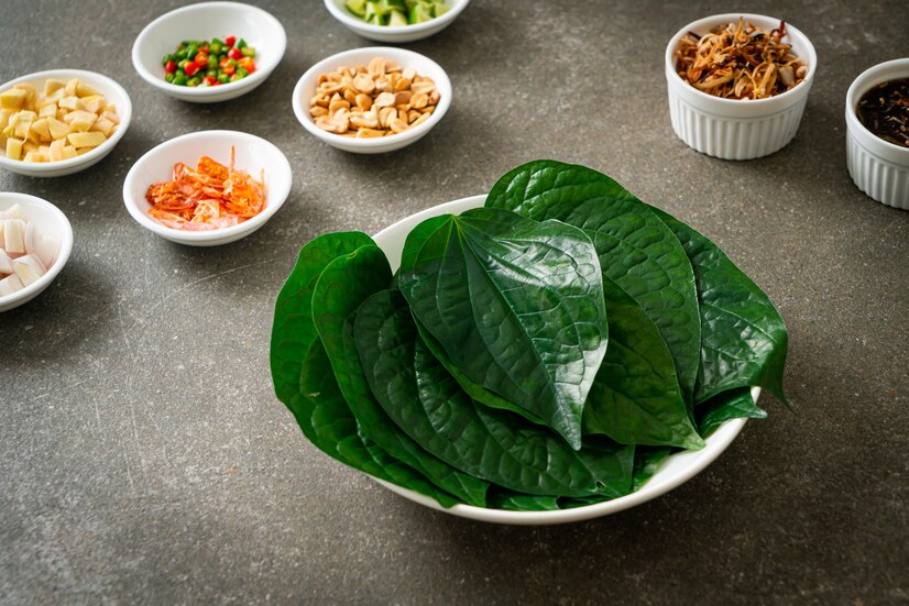 Manfaat daun sirih