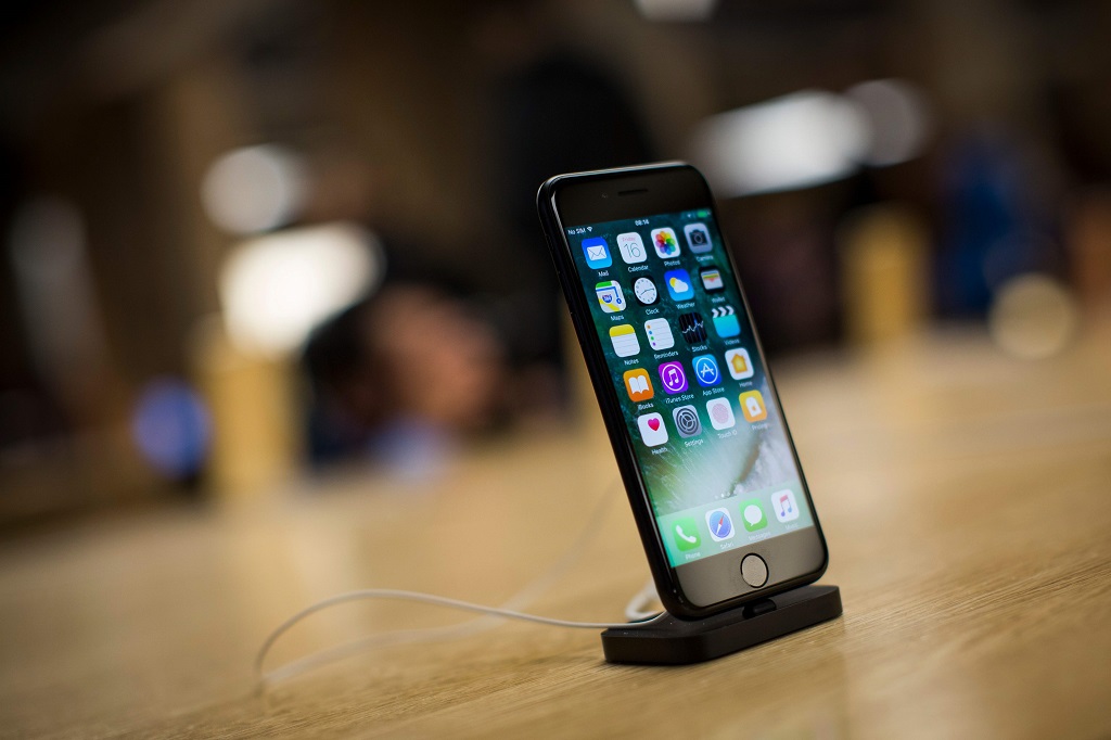 Cara Mengatasi iPhone Lemot